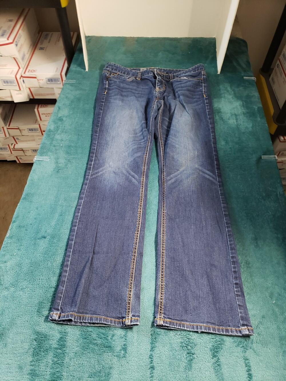 Mossimo Jeans Size 10 Women Blue Pants Stretch Denim Ladies Mid Rise Bootcut